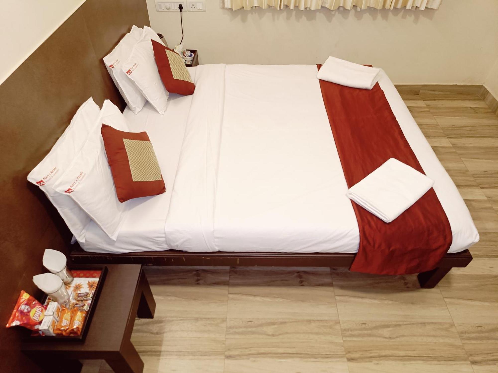Hotel Marys Arcade Thanjavur Ngoại thất bức ảnh
