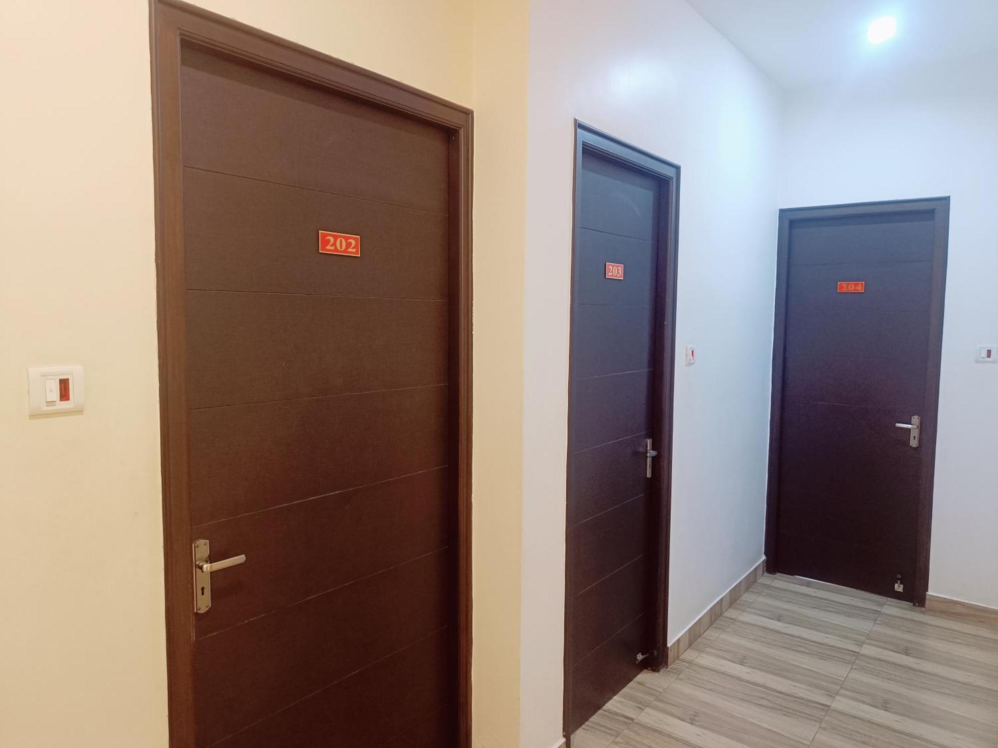 Hotel Marys Arcade Thanjavur Ngoại thất bức ảnh